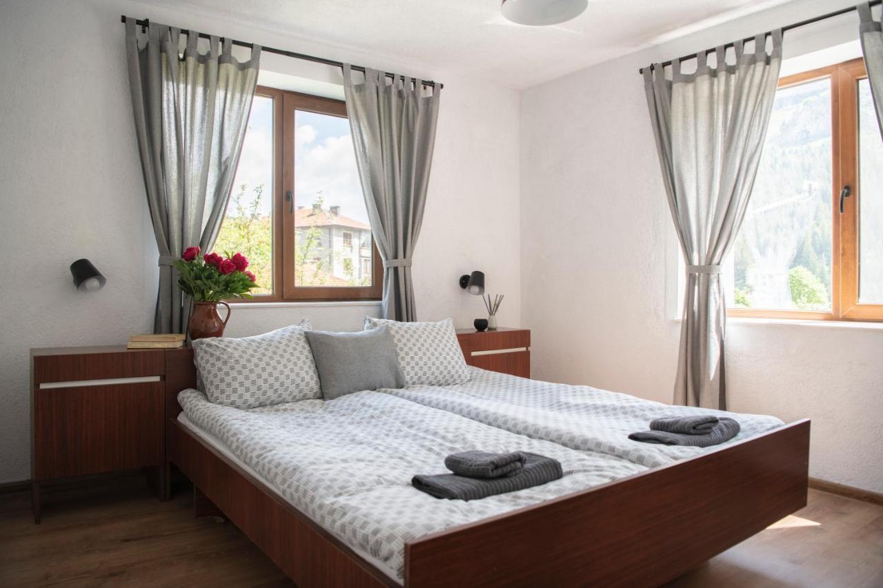 Villa Къща До Гората Триград Exterior foto