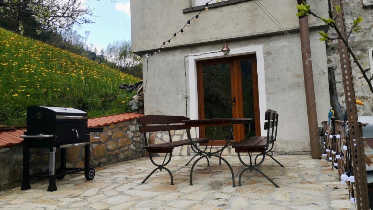 Villa Къща До Гората Триград Exterior foto